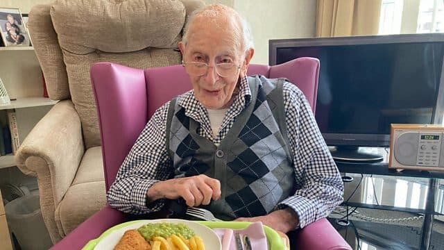 A great-grandfather from Merseyside has become the world's oldest living man.