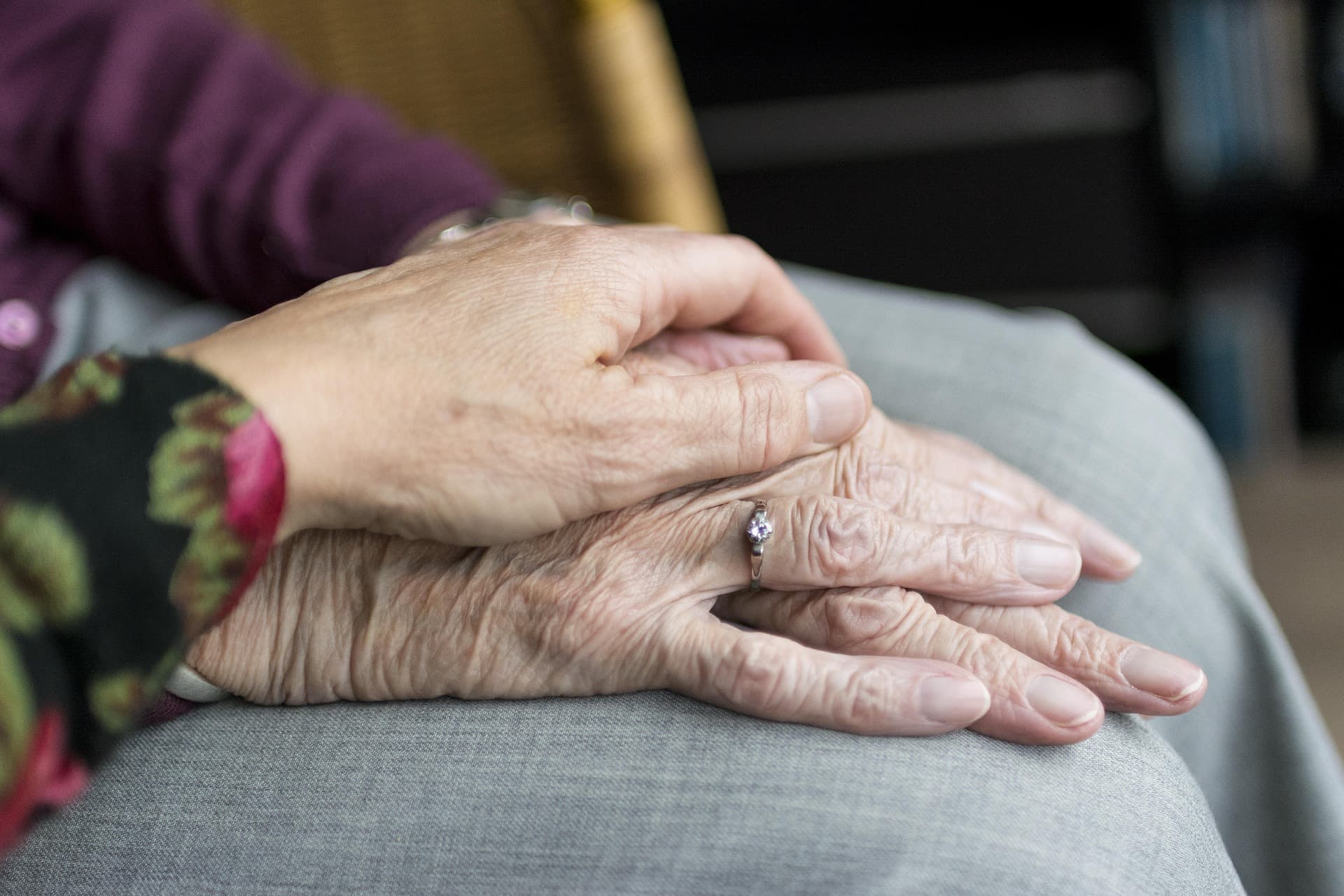 Care at home for elderly skin conditions