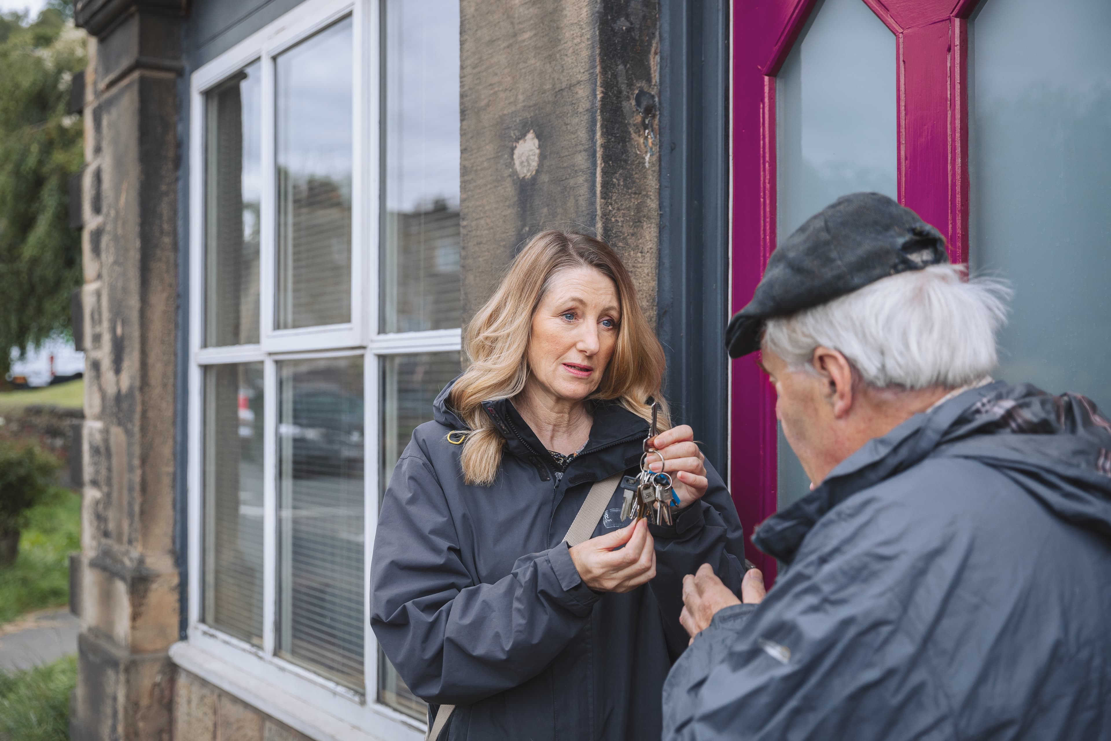 Living with dementia: health & happiness