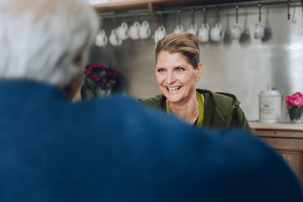 sitting-service-for-the-elderly