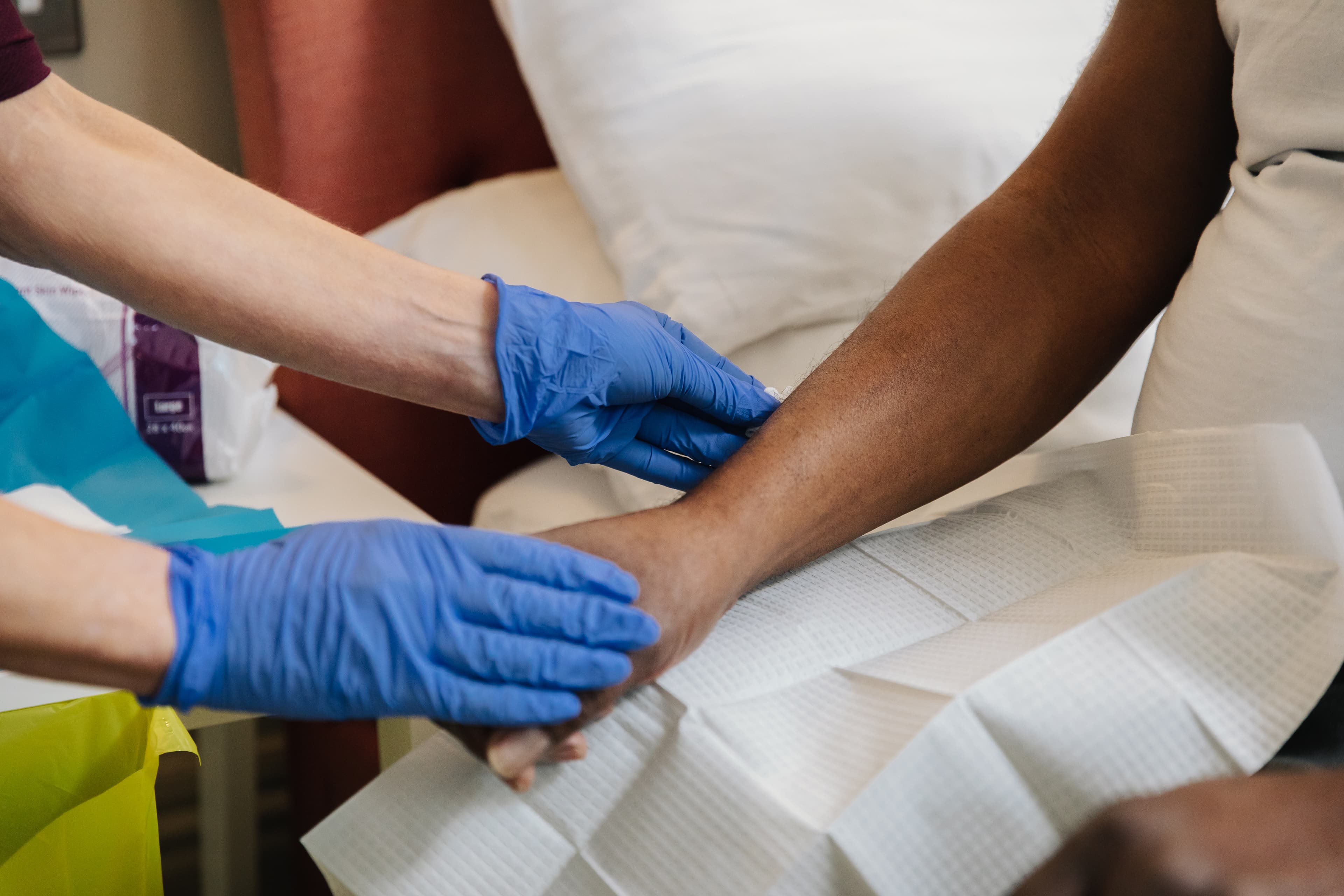 Home Care for shingles in the elderly