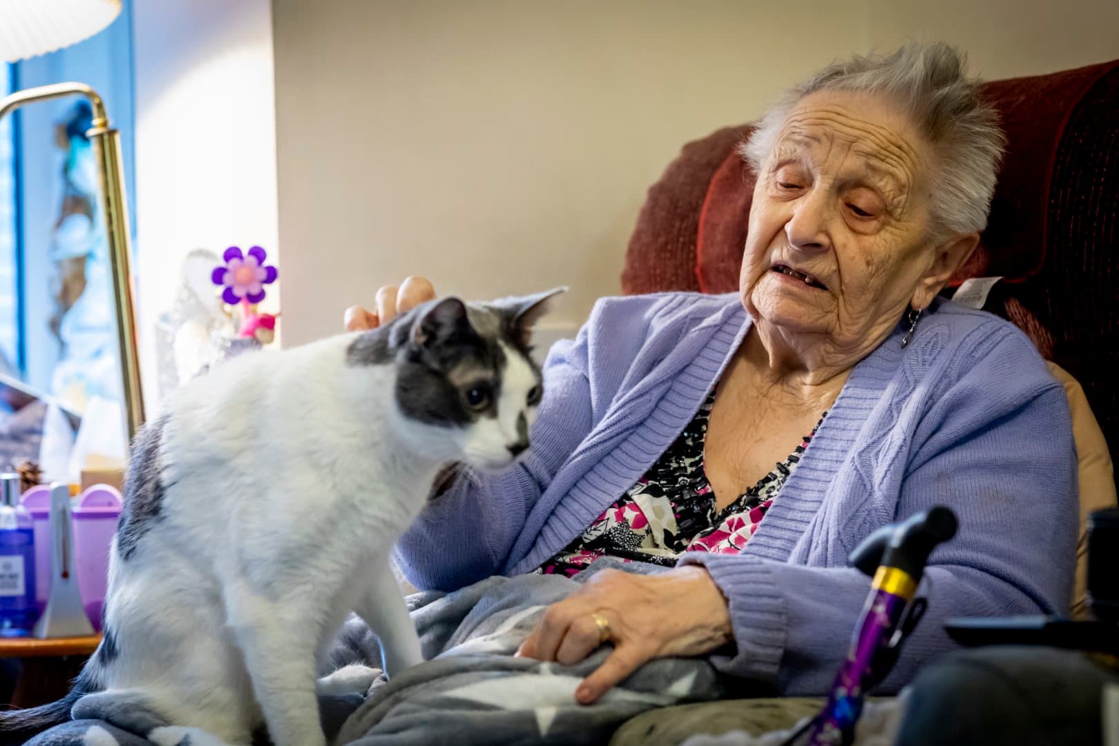 Supporting Someone Who Has Lost Confidence Following a Hospital Stay
