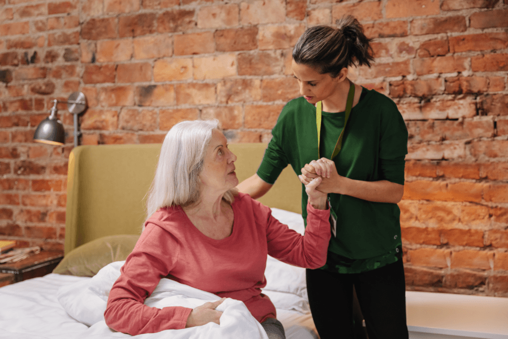 Helping older adults stay safe in a heatwave