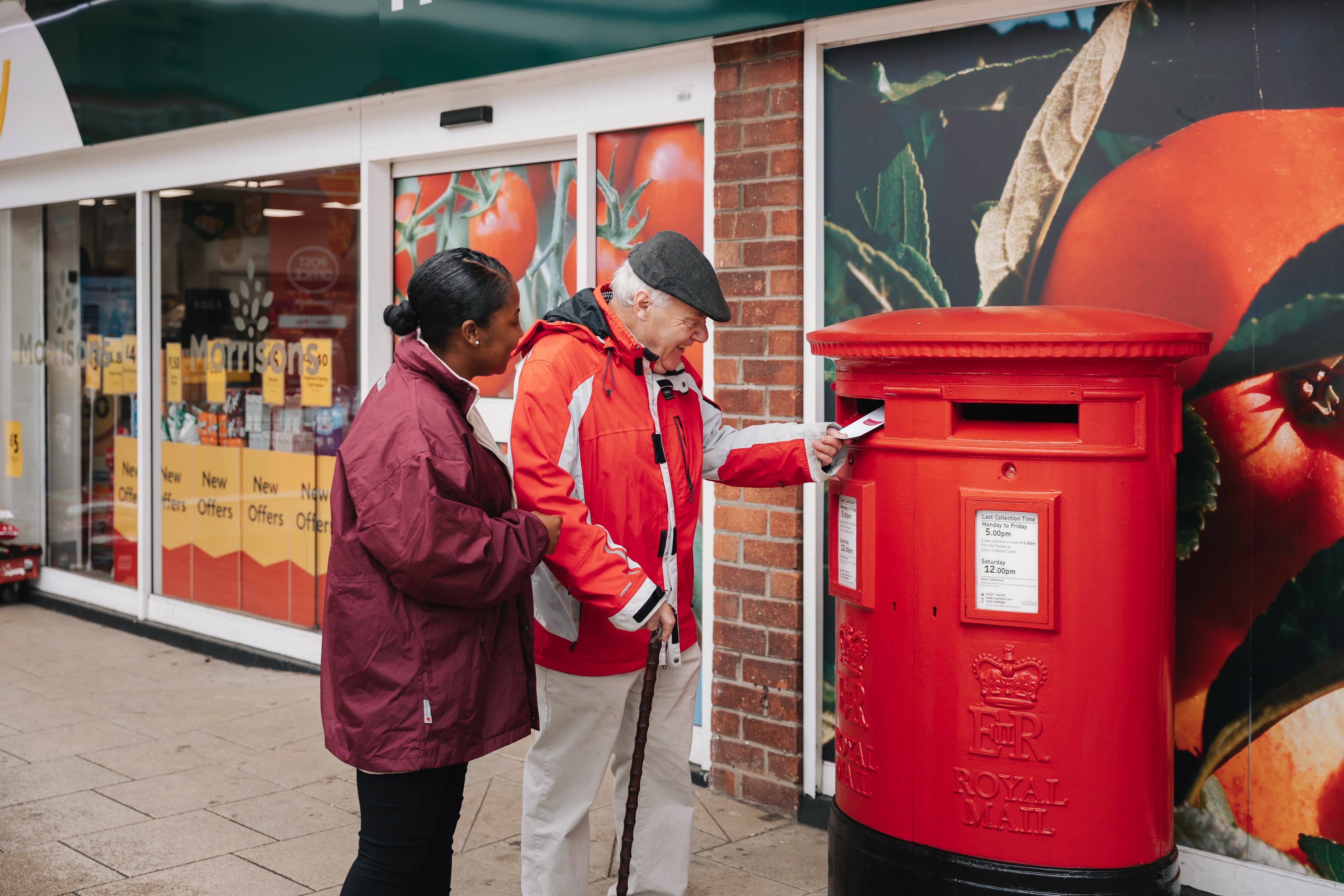 care pro and client posting a letter