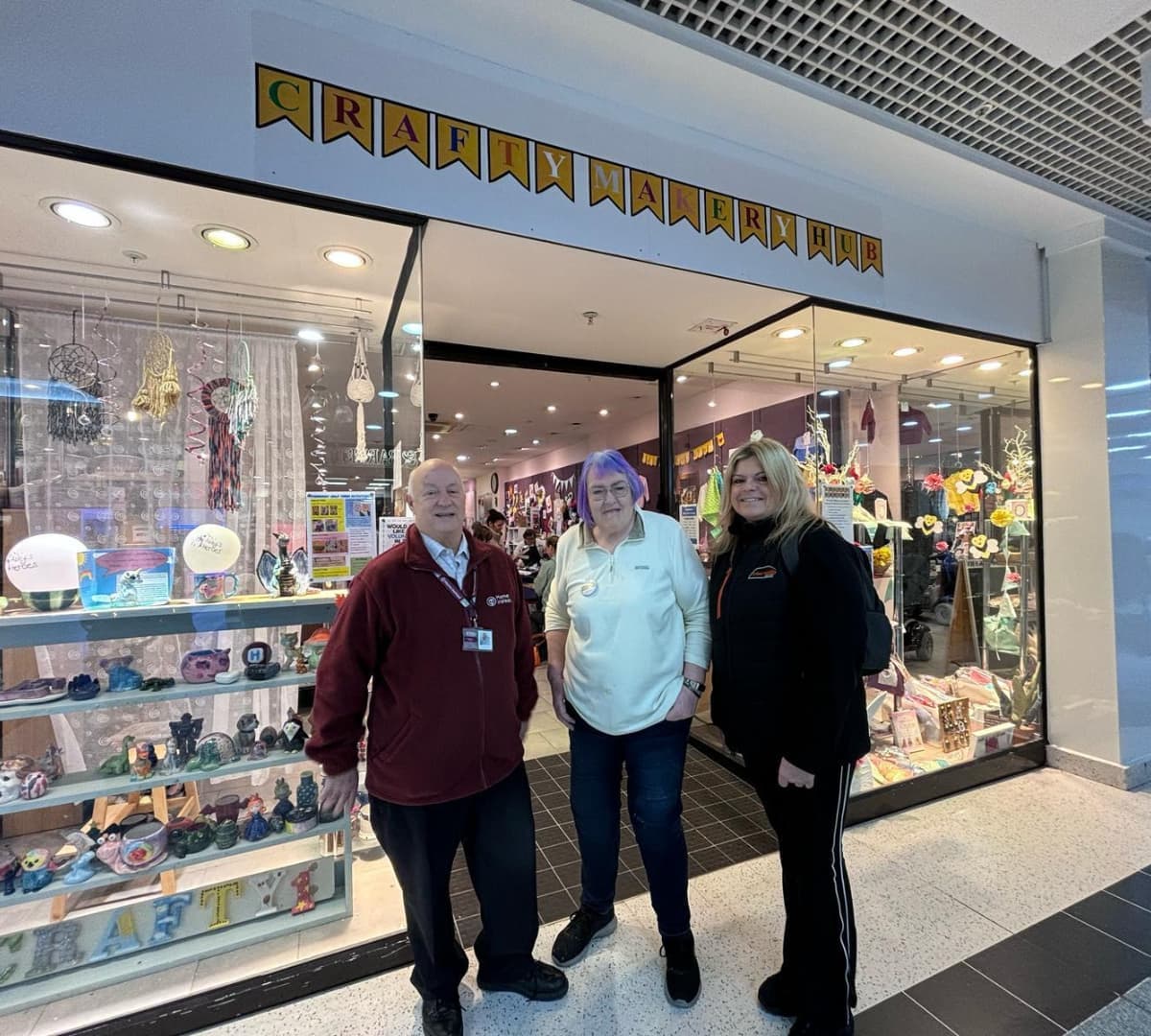 Kindness Matters: 7 Heartfelt Gestures in Fareham & Gosport