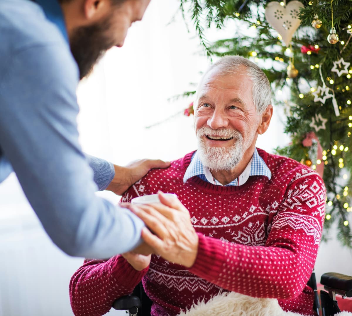 A More Peaceful Christmas: 7 Dementia-Friendly Tips for Families in Hinckley, Burbage & Nuneaton